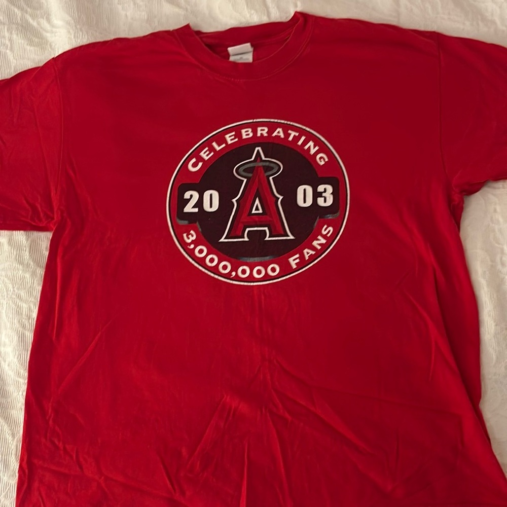RARE Anaheim Angels 2003 Celebrating 3 Million Fans UNISEX Tee Shirt - XL⚾️MLB